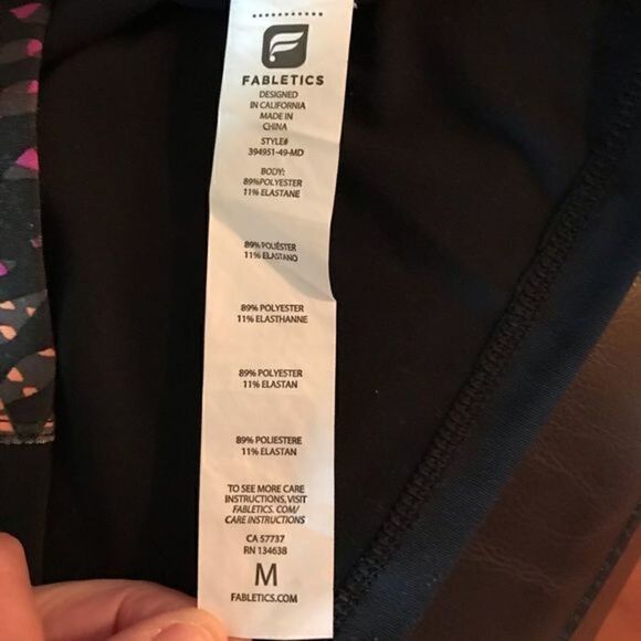 NWOT. Fabletics sports bra workout top. - Picture 6 of 6